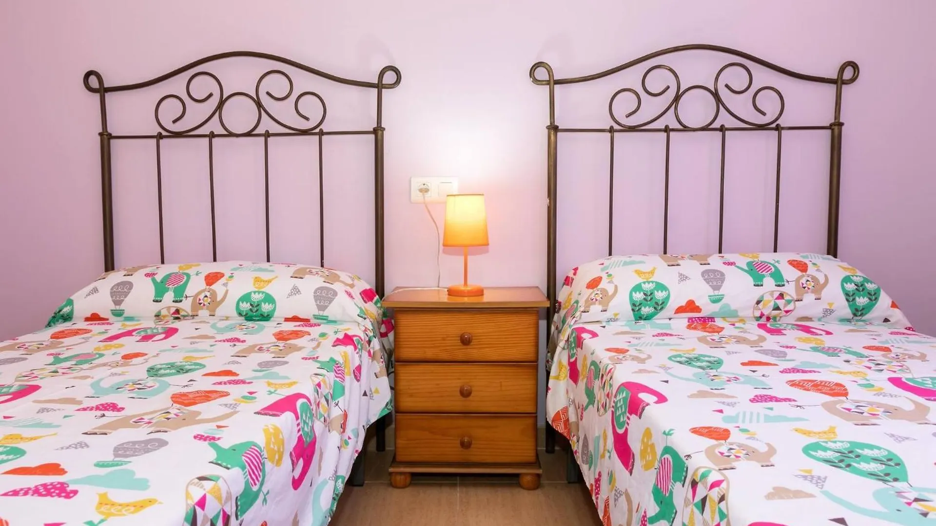 Holiday home Alba Nice House With Private Pool, Garden And Bbq Riumar