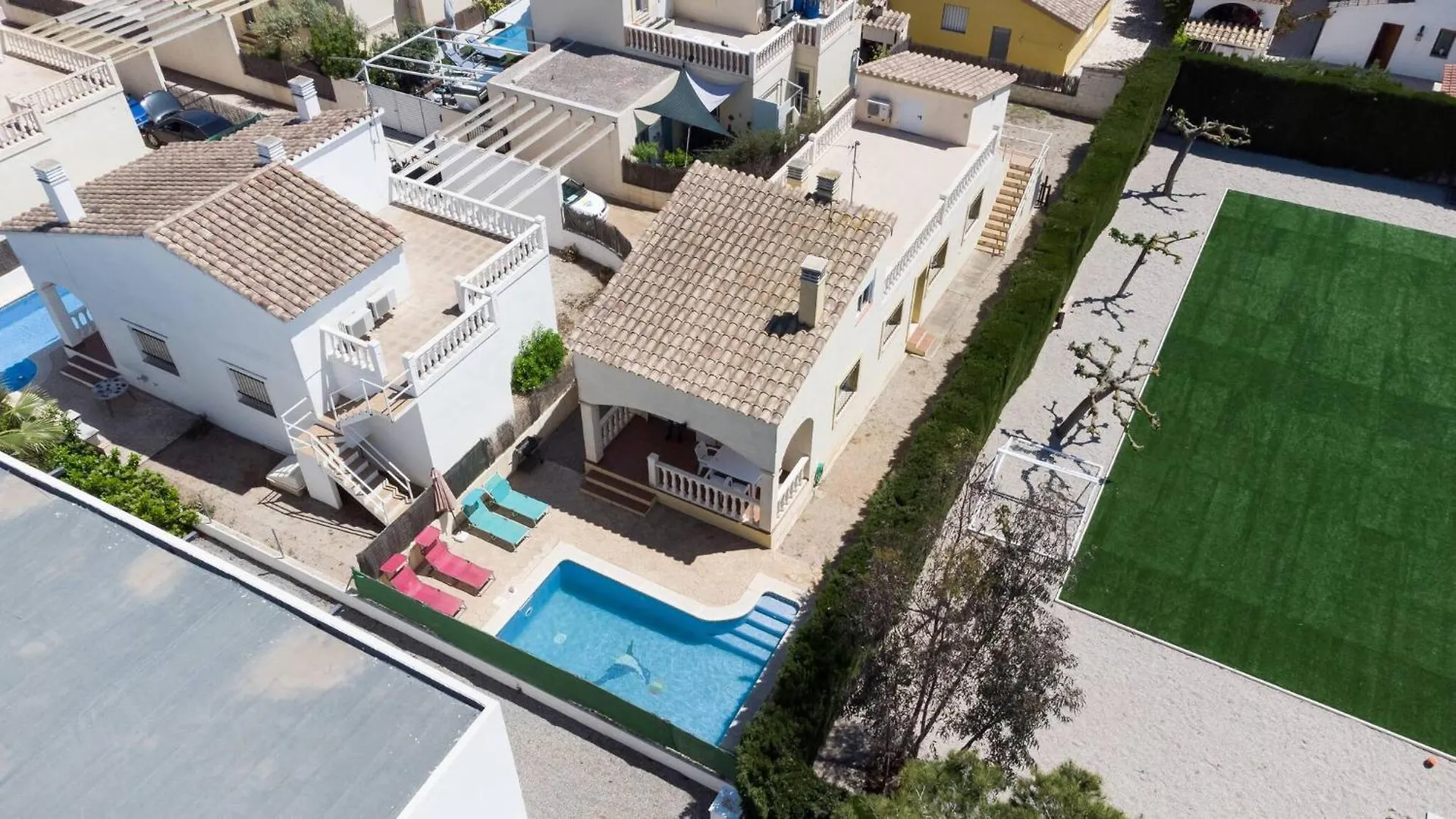 Alba Nice House With Private Pool, Garden And Bbq Riumar